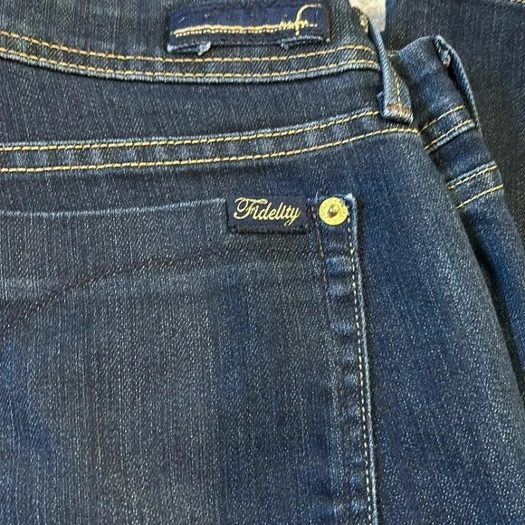 Fidelity by Jason Trotzuk, Scoop Denim in Viper  Rinse. Size 30. - Picture 5 of 12